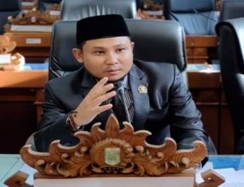 Komisi II DPRD Provinsi Lampung Minta APH Tangani Kasus Eksavator Gentayangan di Register Bukit Rigis Komisi II DPRD Provinsi Lampung Minta APH Tangani Kasus Eksavator Gentayangan di Register Bukit Rigis