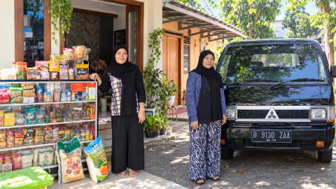 Sri Hartini Selama 16 Tahun Berhasil Sekolahkan Anak hingga Tuntas Bersama Dukungan BRI Unit Kedaton